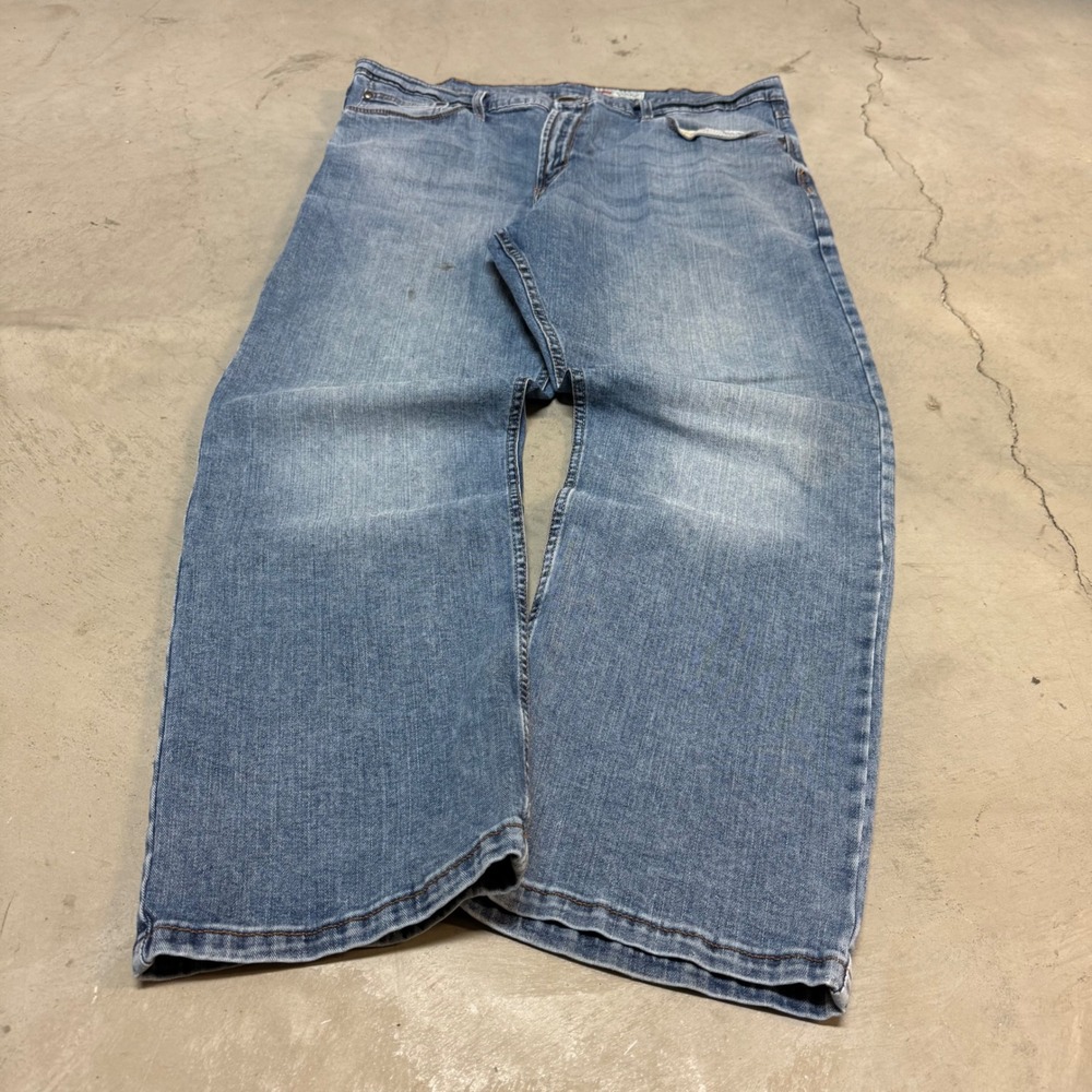 Vintage y2k Baggy Wrangler Boot Cut Denim Jeans